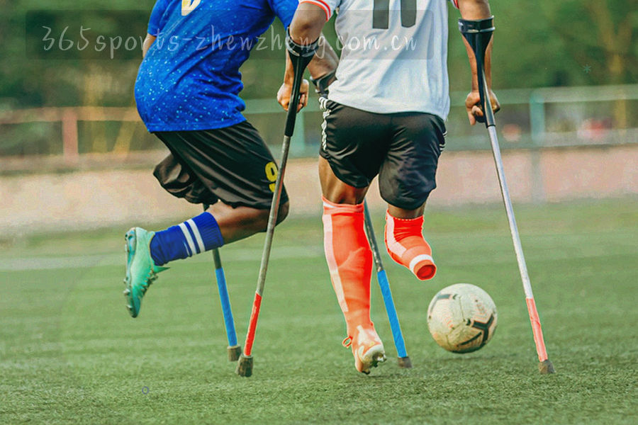 抽象纸纹与档案锁形叠色，暖褐调